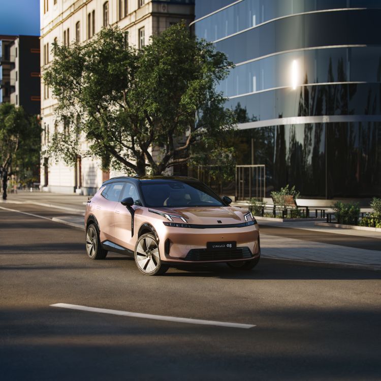 LYNKCO 08EU 08 objava ljubno